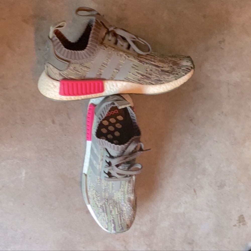 Purchase but shoes run more like a size 9 to big for me